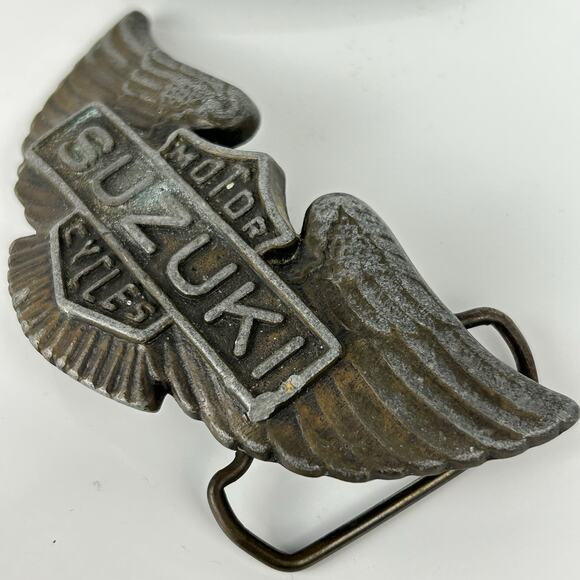 Lot of 2 Eagle Brass Buckle Suzuki Motor Cycles + Eagle Enameled Flag Patriotic - Picture 4 of 16